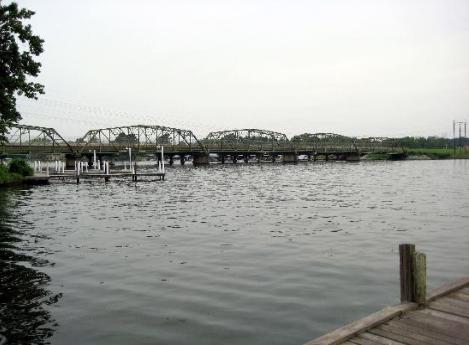 Killen Lake View Inn & Suites מראה חיצוני תמונה