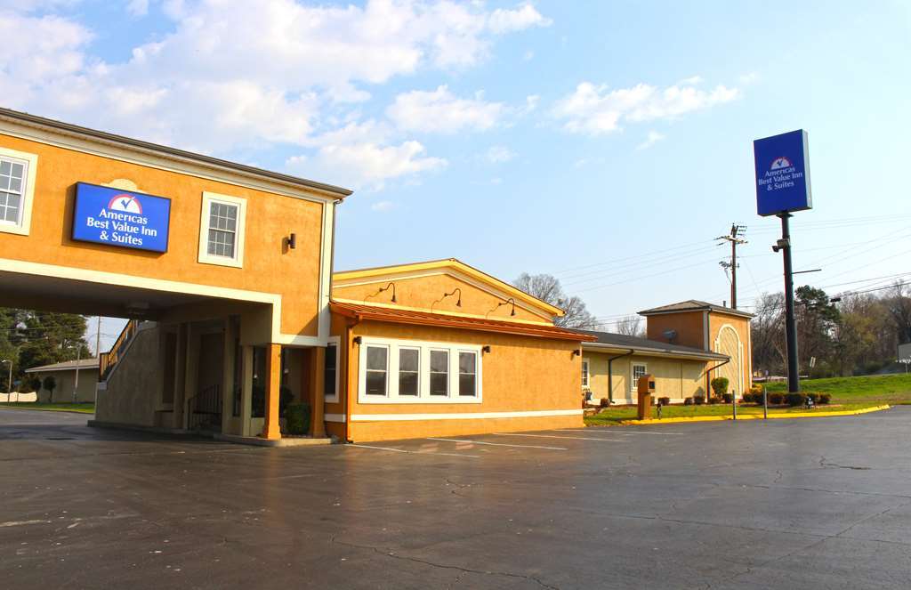 Killen Lake View Inn & Suites מראה חיצוני תמונה